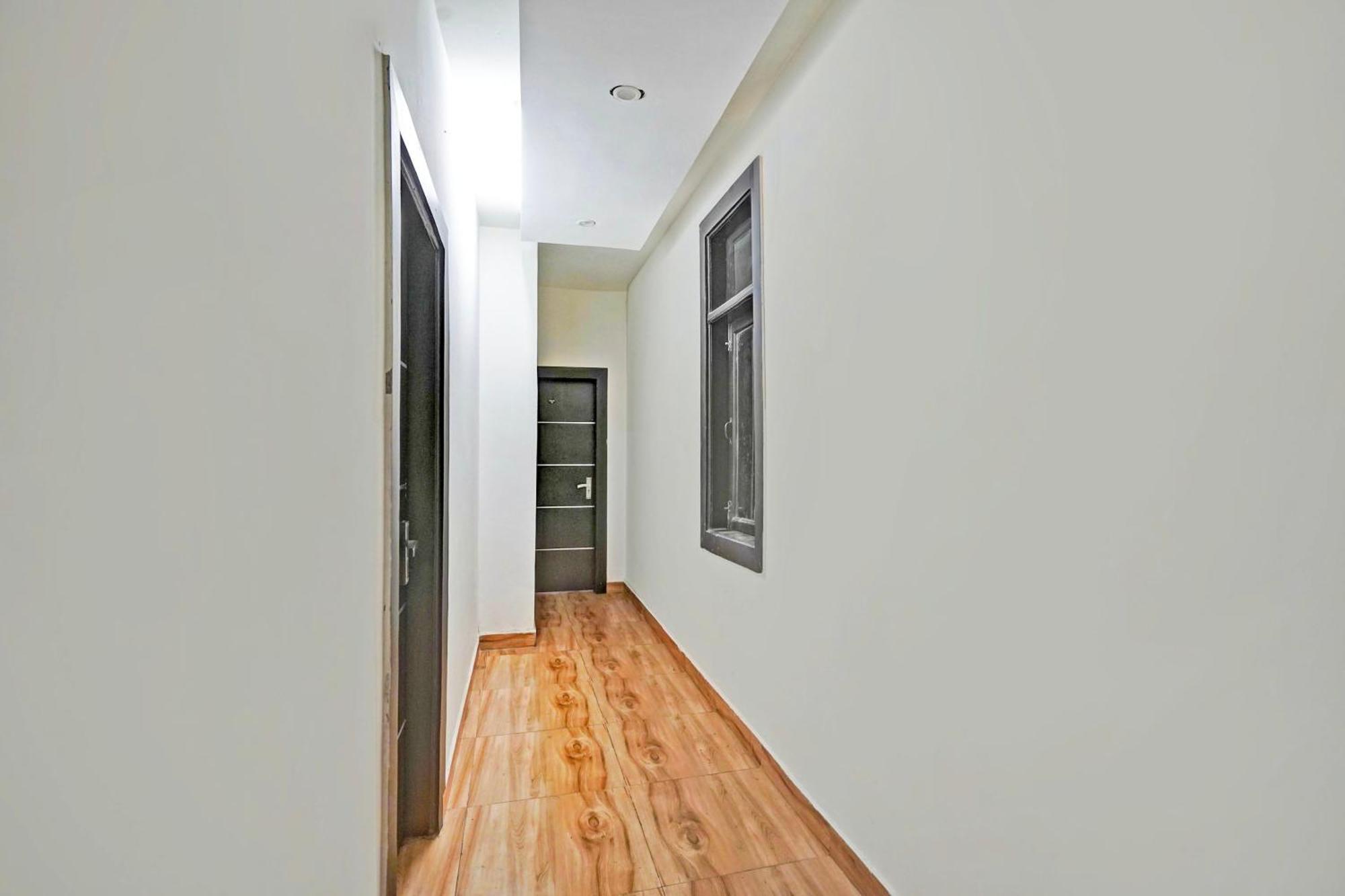 新德里 Twamev Residency酒店 外观 照片