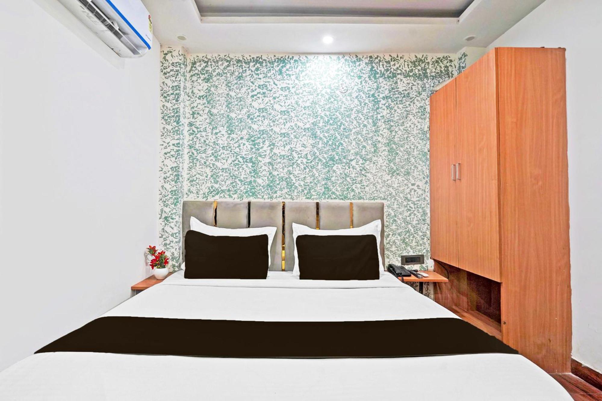 新德里 Twamev Residency酒店 外观 照片