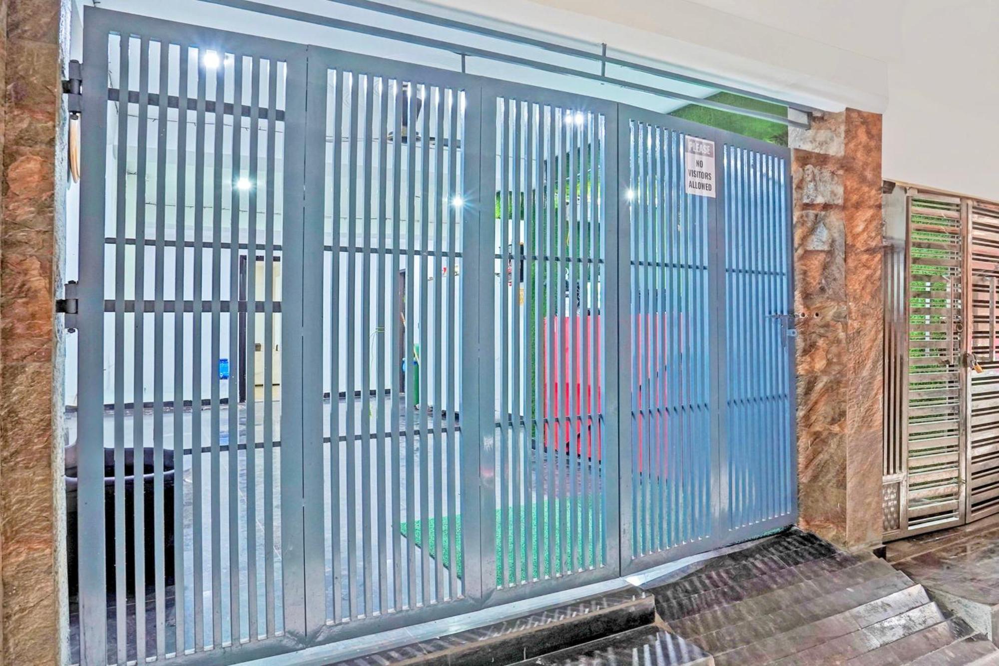 新德里 Twamev Residency酒店 外观 照片